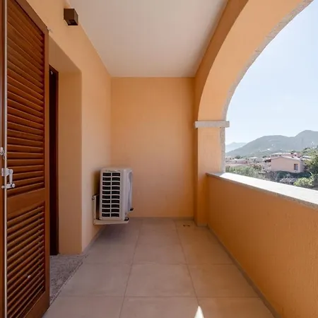 Appartement Residenza La Conchiglia, 4min Dalla & Parcheggio Privato