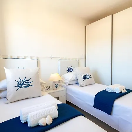 Appartement Residenza La Conchiglia, 4min Dalla & Parcheggio Privato *